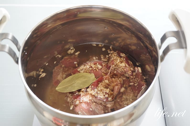サイゲン大介さんのビーフシチューのレシピ。牛肉が柔らか絶品に。