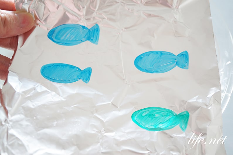 ホワイトボードマーカーペンで描いた魚が泳ぎ出す方法！自由研究にも！