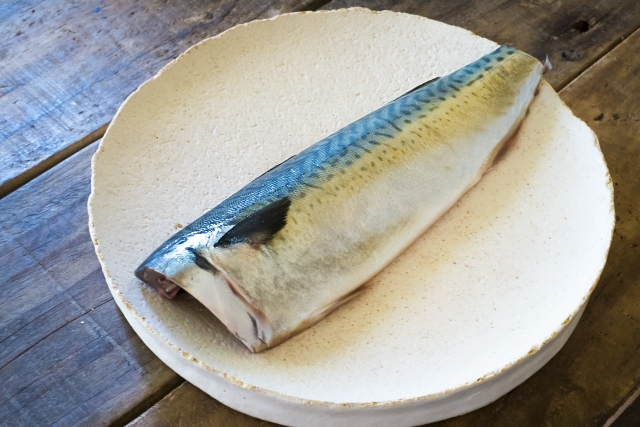 切り身魚の保存方法「紙塩」のやり方