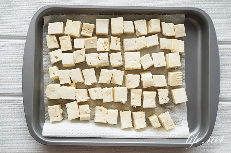 長芋の豆腐グラタンのレシピ。はんぺんと味噌マヨネーズがポイント。