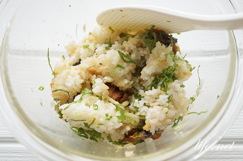 うなぎと大葉の混ぜご飯の作り方。簡単にできる混ぜ寿司のレシピ。