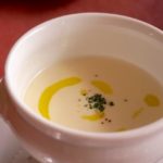 きゅうりのヨーグルト冷製スープ、タラトルのレシピ・作り方