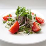 ナンプラードレッシングのタイ風トマトサラダのレシピ