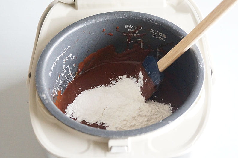 炊飯器ガトーショコラのレシピ。ホットケーキミックスで簡単！