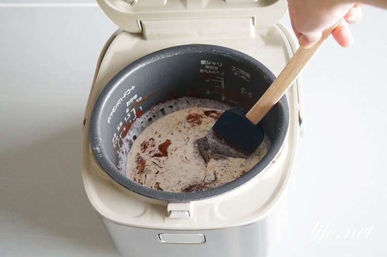 炊飯器ガトーショコラのレシピ。ホットケーキミックスで簡単！