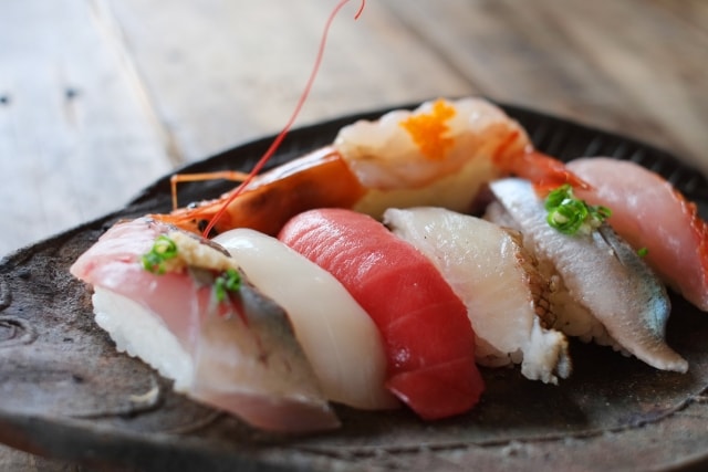お寿司ダイエットのやり方と効果 おすすめのネタと食べ方を紹介 Life Net