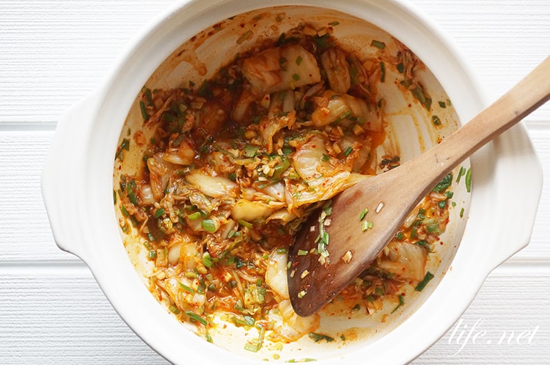 キムチ鍋は梅酒で絶品に。ソレダメで話題の本格隠し味のレシピ。