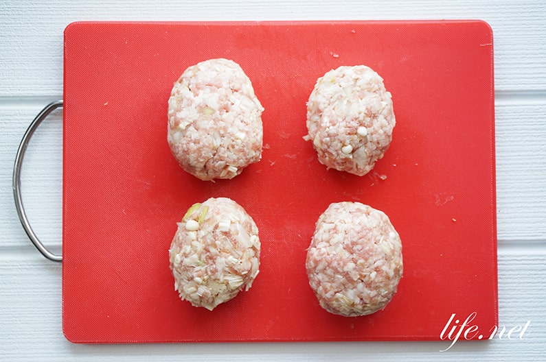 平野レミさんのえのきハンバーグのレシピ。豚ひき肉とえのきで！