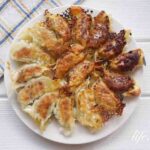 男子ごはんの牡蠣餃子のレシピ。丸ごと牡蠣を入れた贅沢なギョーザ。