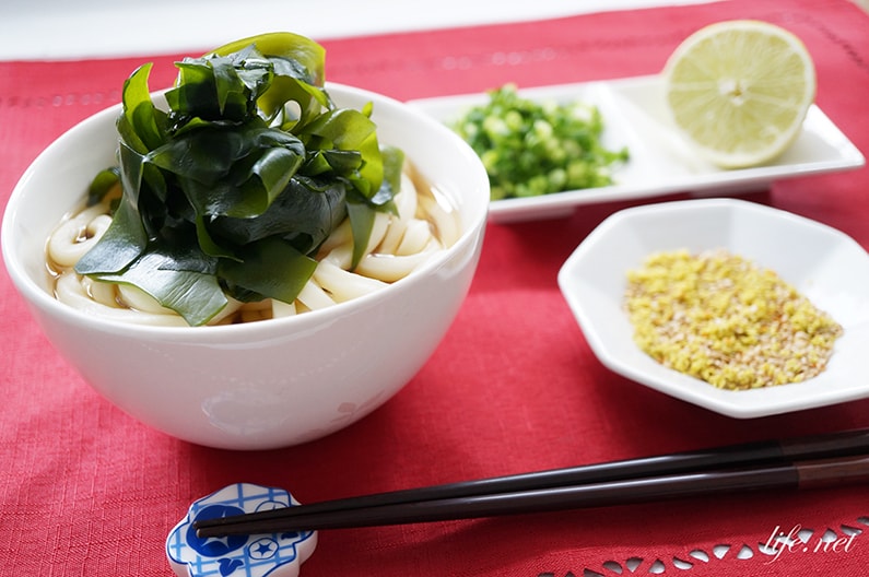 栗原はるみさんのわかめうどんのレシピ。つゆが絶品、NHKきょうの料理で紹介。