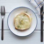 あさイチの餃子の皮タワー風ラザニアのレシピ。重ねて焼くだけ。