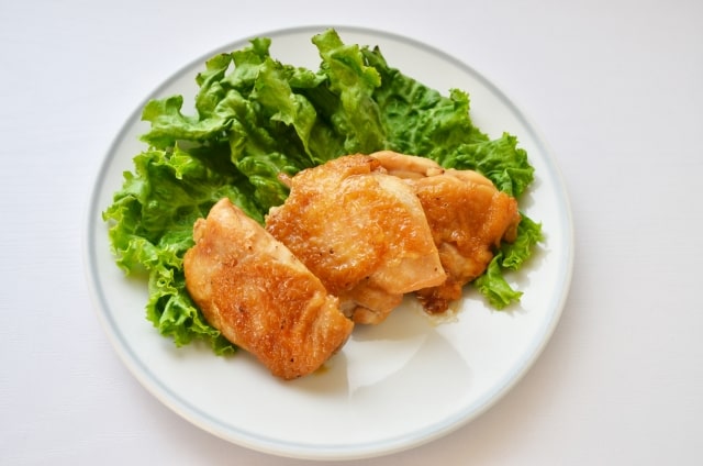 大原千鶴さんの鶏もも肉の梅煮のレシピ。NHKきょうの料理で話題。