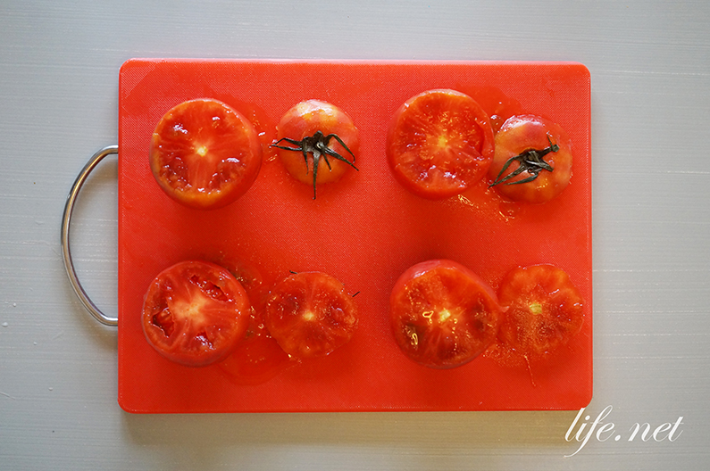 平野レミさんのトマトの丸ごとサラダのレシピ。絶品ツナマヨサラダ。