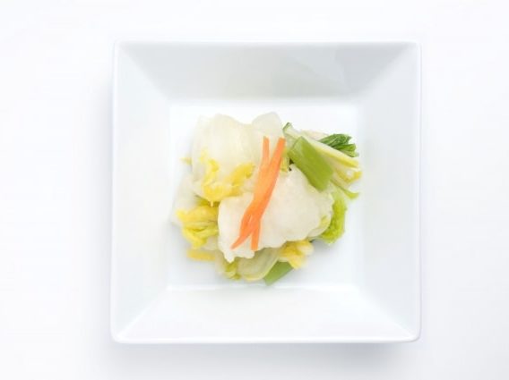 男子ごはんのラーパーツァイのレシピ。花椒で作る白菜のピリ辛漬け。