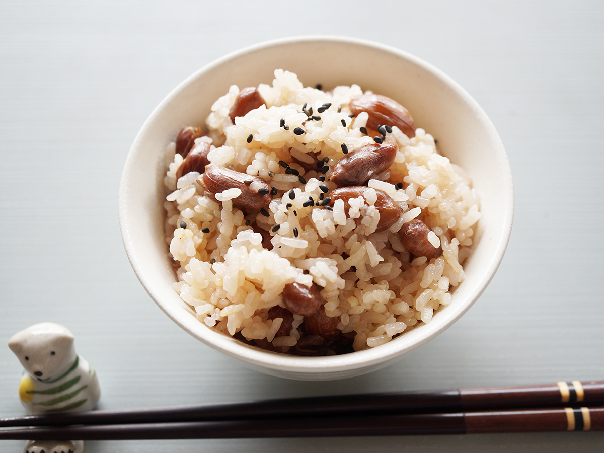 ピーナッツごはんのレシピと炊き方 炊飯器で簡単炊き込みご飯 Life Net