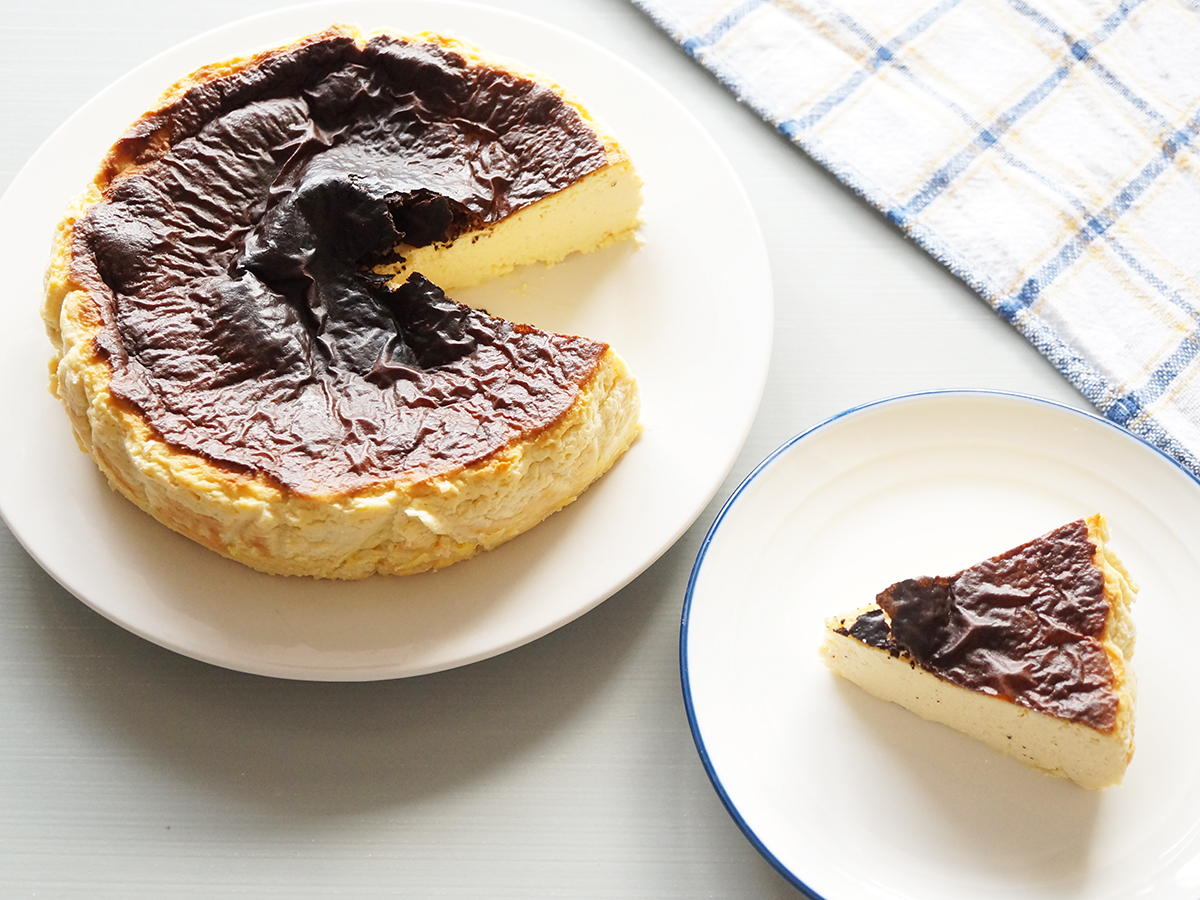 山本ゆりさんのバスク風チーズケーキのレシピ トースターで簡単 Life Net