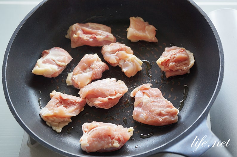 家事ヤロウの鶏肉のガーリック煮のレシピ。シュクメルリの作り方。