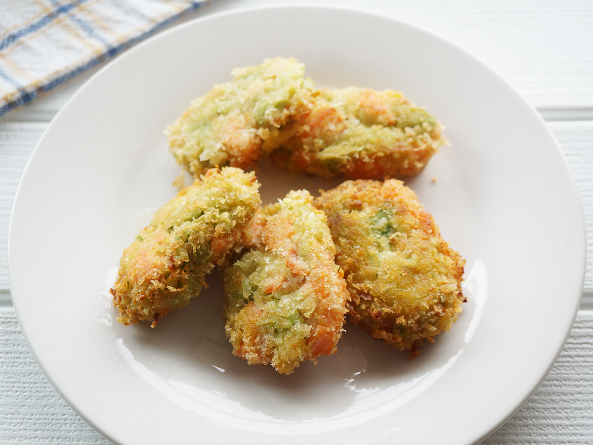 志麻さんのサーモンアボカドチーズフライの作り方 つなぎなしで簡単 Life Net